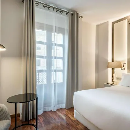 Nh Collection Palacio De Castellanos Hotel 4*