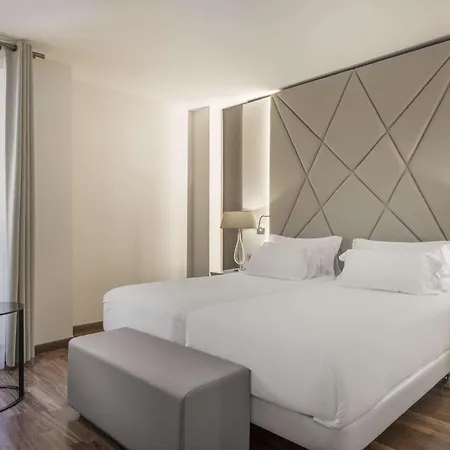 Nh Collection Palacio De Castellanos Hotel 4*