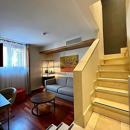 فندق Nh Collection Palacio De Castellanos 4*