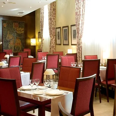 فندق Nh Collection Palacio De Castellanos سلامنكا