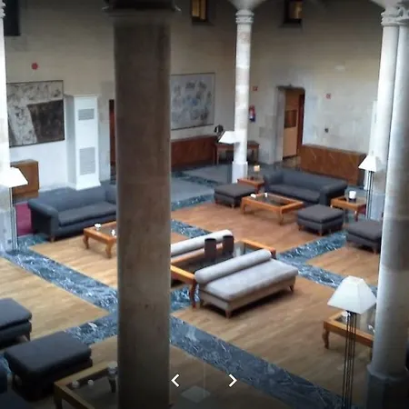 Hotel Nh Collection Palacio De Castellanos 4*