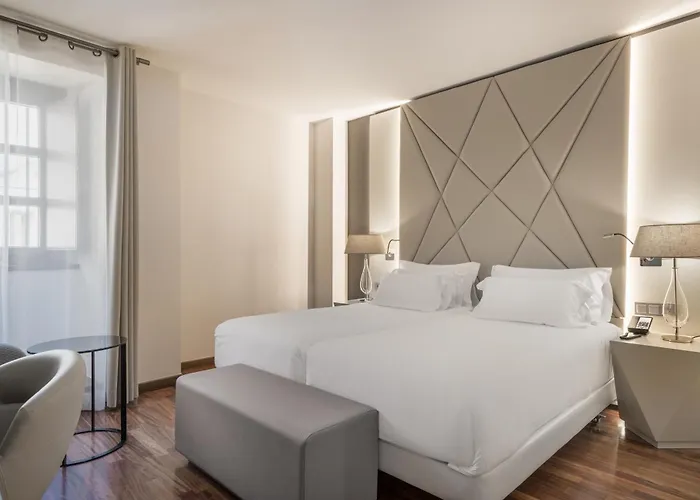 萨拉曼卡卡斯泰拉诺斯宫nh精选酒店 4* 萨拉曼卡