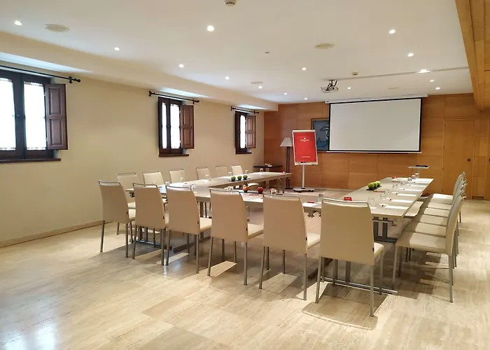 Nh Collection Palacio De Castellanos 호텔 4*