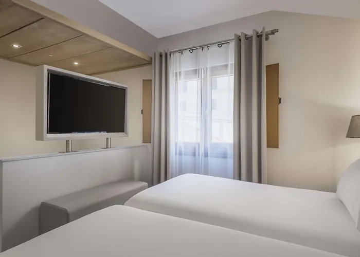 Nh Collection Palacio De Castellanos Hotel